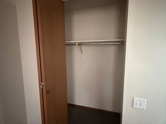 5th image of 5 Lyndon Ct #5
