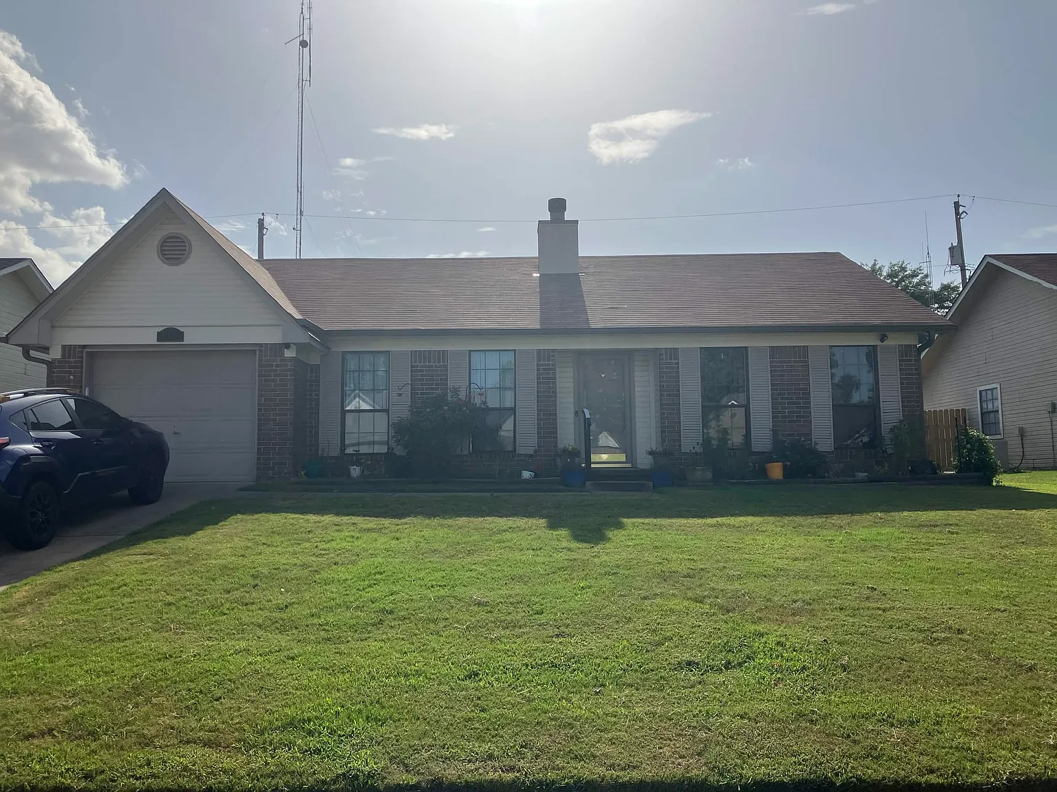 3 bed, 1.5 bath, 1176 sqft, $650 — Photo 3