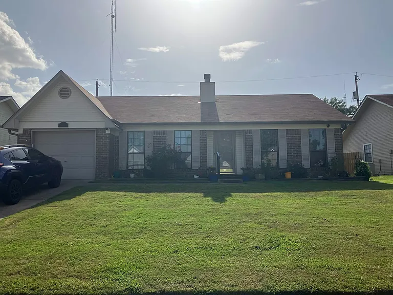 12451 Maryland Pl — Photo 4