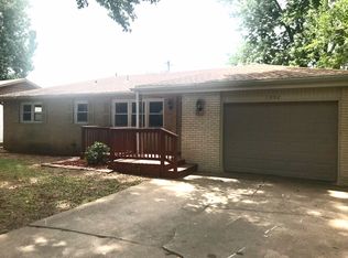 1232 E Cambridge St, Springfield, MO 65804
