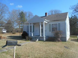 536 Swain Dr, Henderson, NC 27536