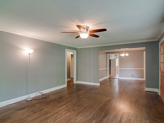 5th image of 120 Stratton Blvd