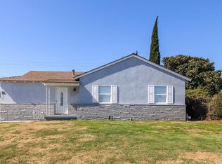 733 W 137th St, Gardena, CA 90247