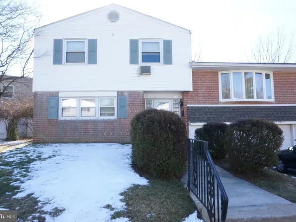 1100 Kent Ln, Philadelphia, PA 19115