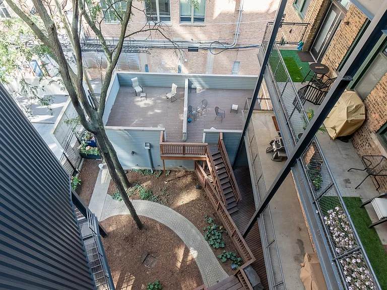 331 S Peoria St #401A — Photo 13
