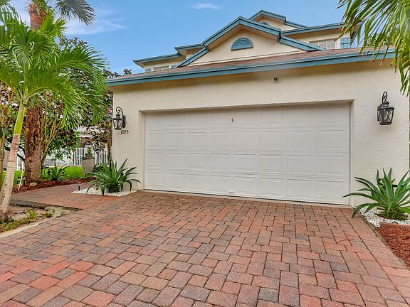 4th image of 1075 Winding Rose Way