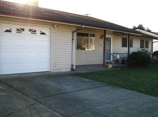 17108 SE Market St, Portland, OR 97233