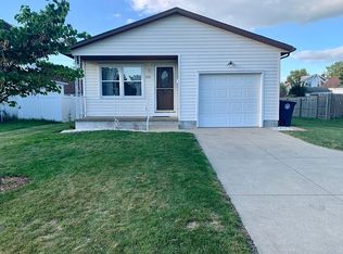 2151 Triplett Blvd, Akron, OH 44312