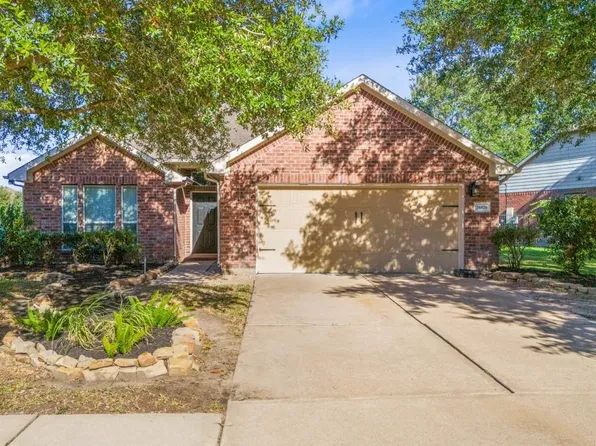 26026 S Lakefair Drive, Richmond, TX 77406