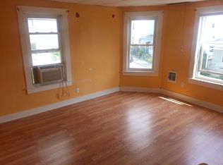 18 Esther St #2, Worcester, MA 01607