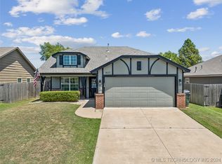 15117 E 108th St N, Owasso, OK 74055