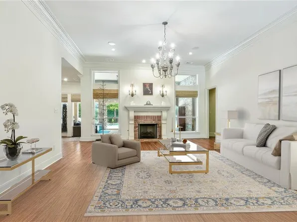 709 Tunica Bnd, Covington, LA 70433