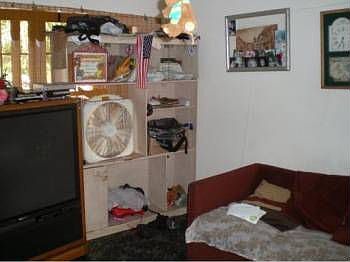 5th image of 805 S C St