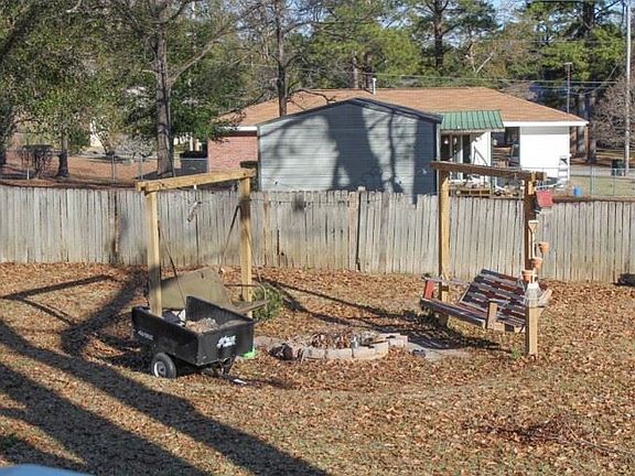 3rd image of 103 Astor Dr