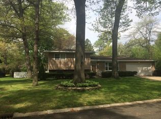 2374 Saturn St, Portage, IN 46368
