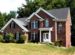 2705 Windsor Lakes Pkwy, Louisville, KY 40214