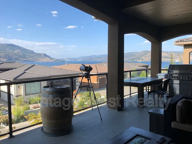 1588 Marina Way — Photo 3