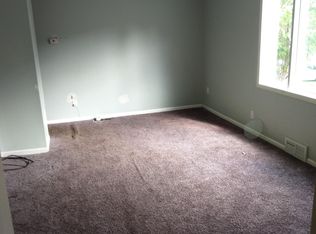 919 N 56th Ave W #1, Duluth, MN 55807