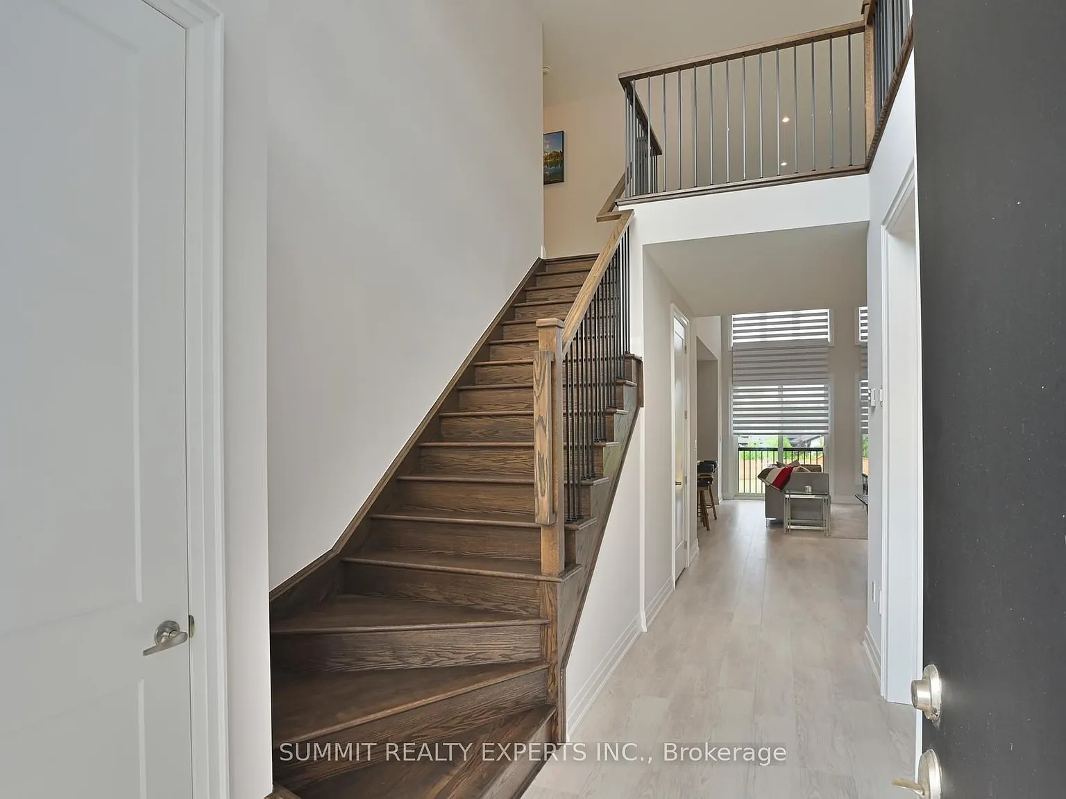 3 bed, $4,500 — Photo 2