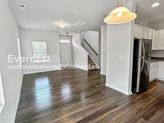 3rd image of 109 Big Bertha Dr