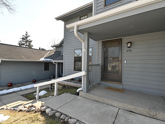 4th image of 395 Lexington Ct Unit C