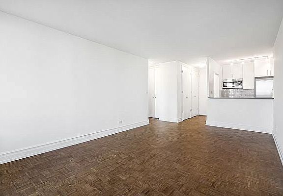 3rd image of 145 W 67th St APT 24F
