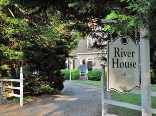 2334 Mosquito Point Rd, White Stone, VA 22578