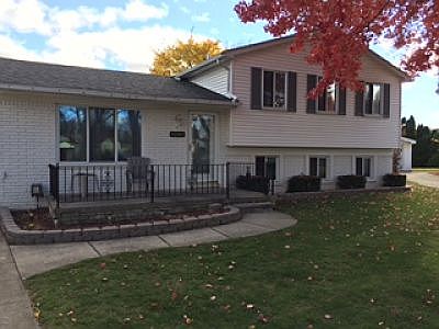 CURB APPEAL