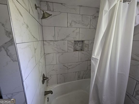 3rd image of 431 Lanier St NW