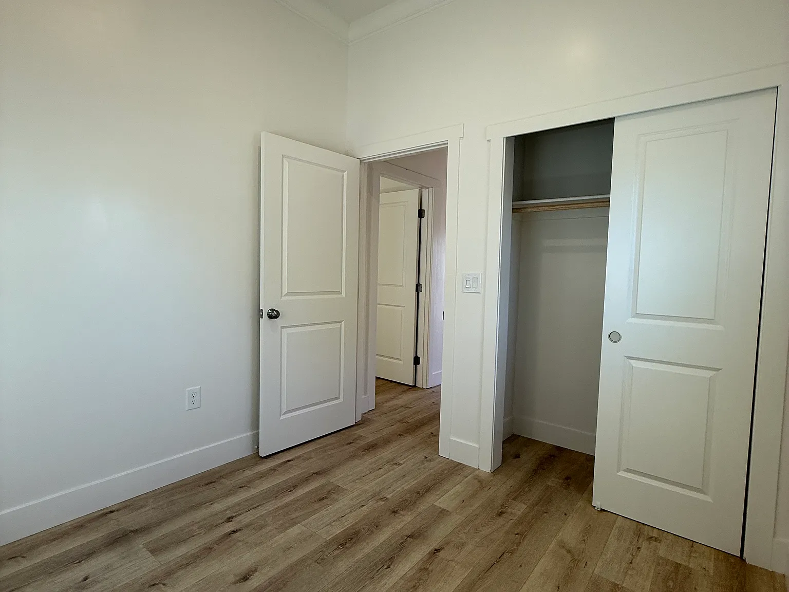 2 bed, $2,250 — Photo 4