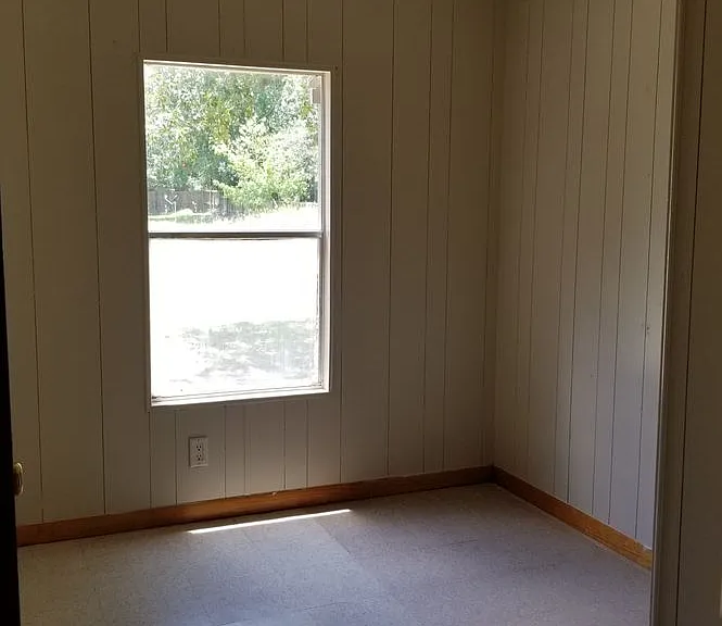 23322 Dragon Rock Rd — Photo 2