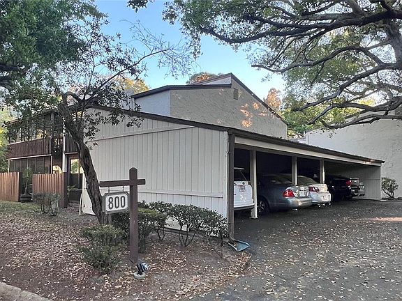 2nd image of 700 Starkey Rd APT 814