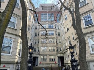 722 Commonwealth Ave #404, Boston, MA 02215
