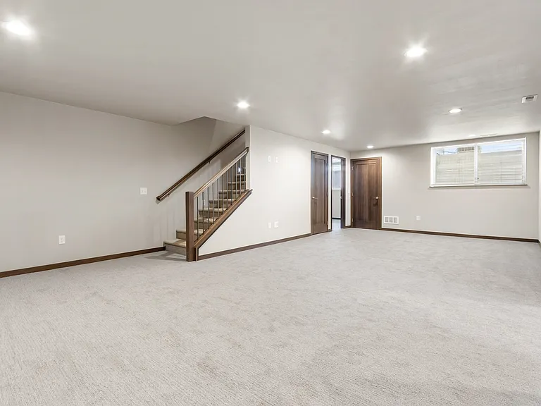 Sunrise Creek Townhomes — Photo 8