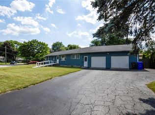 105 Harley St, West Warwick, RI 02893