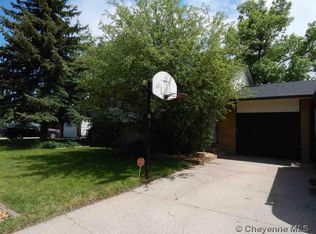 3411 Barbell Ct, Cheyenne, WY 82001