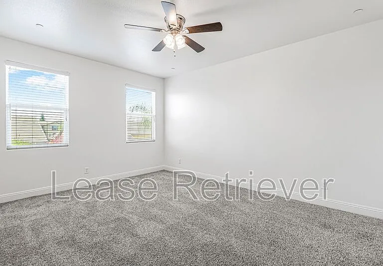 2160 N Stokes Ct — Photo 35