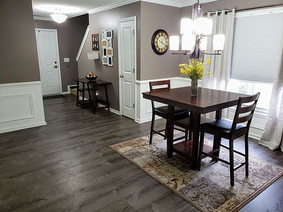 Formal dining/blackout blind