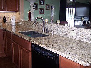 5th image of 418 Portside Dr