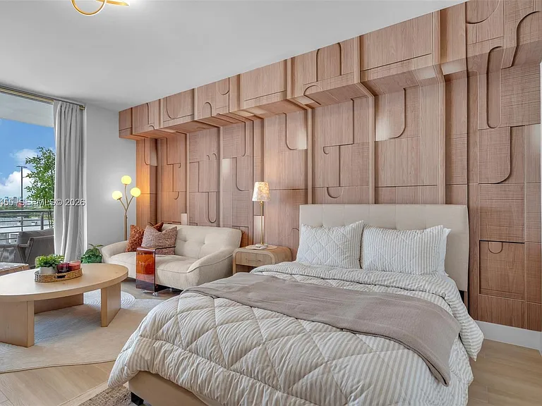 90 NE 32nd St #620 — Photo 14