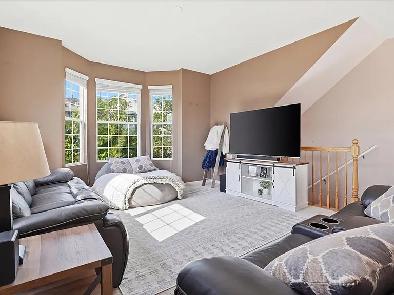 1644 Station Park Dr — Photo 4