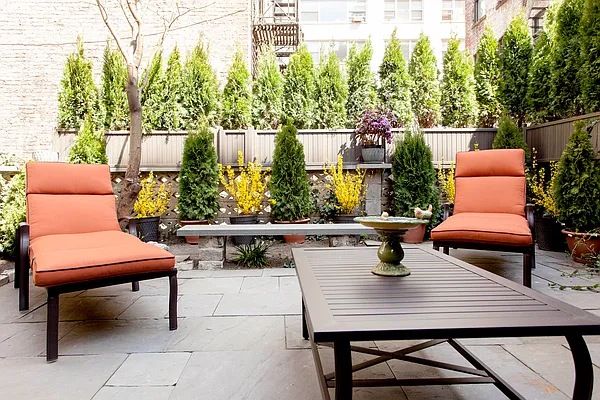 Rented by Compass | media 6