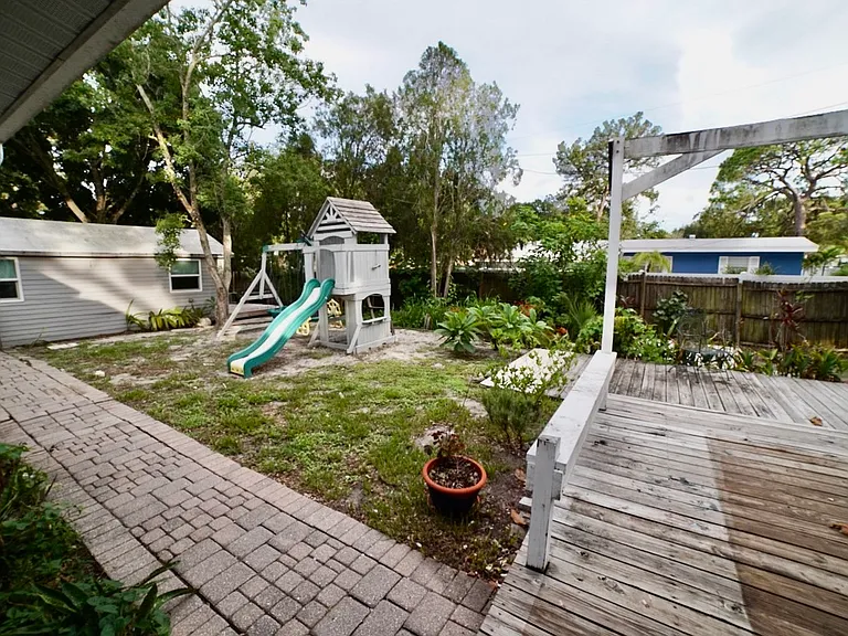 2488 Davis Blvd — Photo 13