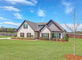 44 Lake Park Dr, Pike Road, AL 36064