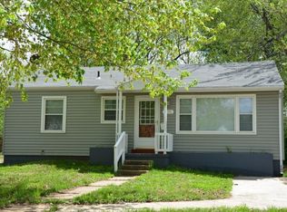1476 E University St, Springfield, MO 65804