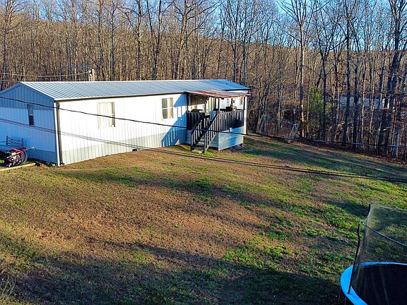 3rd image of 25 Myers Loop Rd