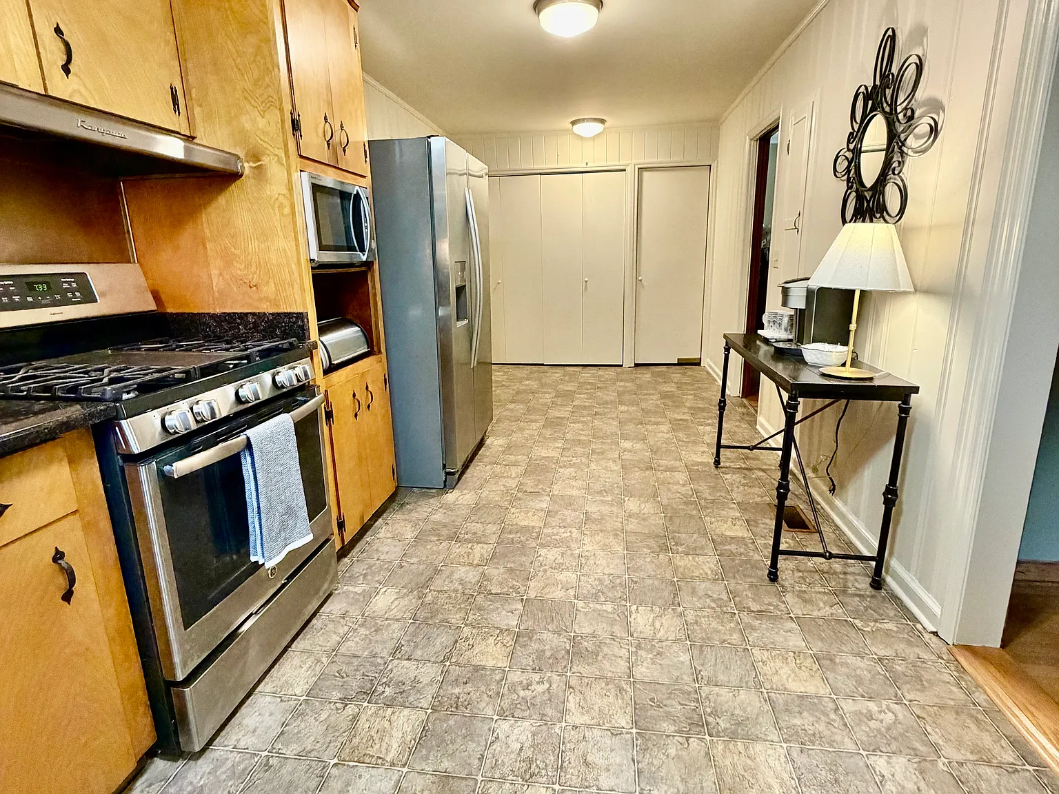 660 Old Lundy Rd — Photo 4