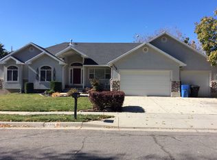 7206 S 2740 E, Cottonwood Heights, UT 84121
