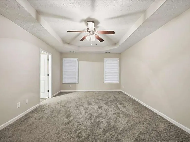 3834 Augustine Pl — Photo 32