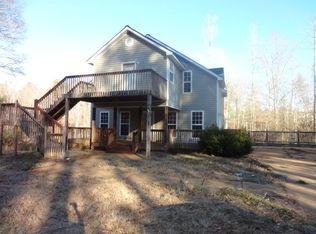 310 Old Newnan Rd, Whitesburg, GA 30185
